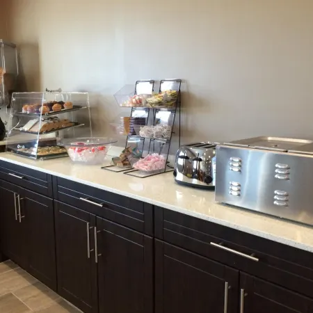Meridian Inn & Suites Lloydminster