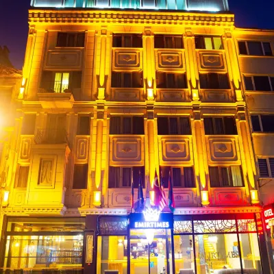 Emirtimes Hotel Kadıköy โรงแรมใกล้สถานีเฮย์ดาร์ปาซา