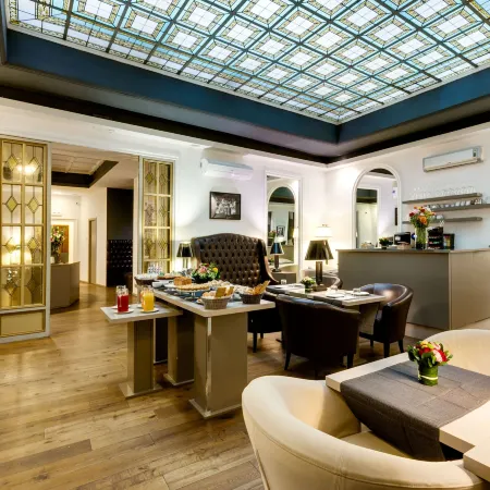V Collection Piazza Farnese Luxury Suites