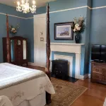 The Carriage Inn B&B Hotels in Charles Town