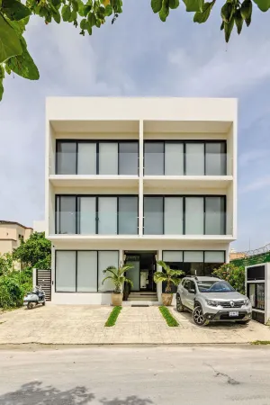 Vela's Condos Ocean Front