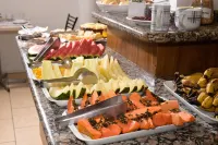 Hotel Plaza Cascavel - breakfast
