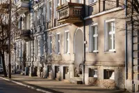 Apartament Nowe Miasto - Skwer Malarzy