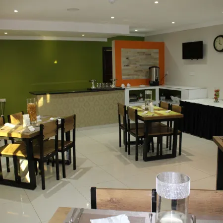 Voyager Inn Hotel