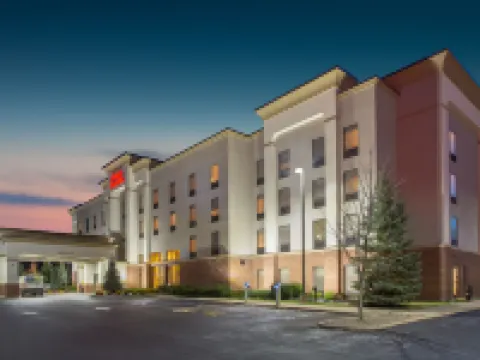 ハンプトン イン & スイーツ アルバニー エアポート コロニーのホテル