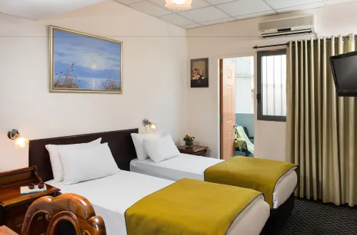 Sun City Hotel Hotels in Tel Aviv