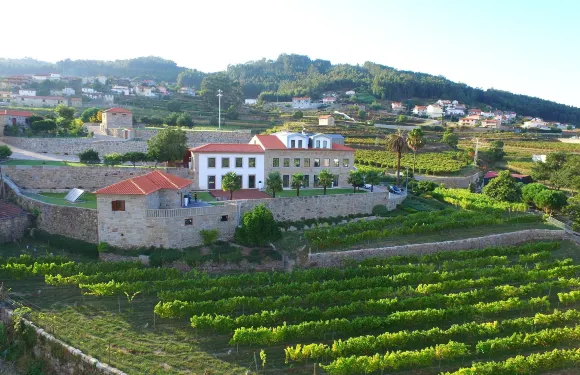 鄉村昆塔昆塔涅斯酒店