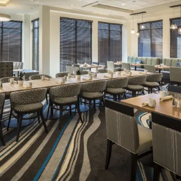 Hilton Garden Inn Pittsburgh Airport