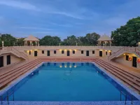 Pride Amber Vilas Resort & Convention Centre - Swimmingpools