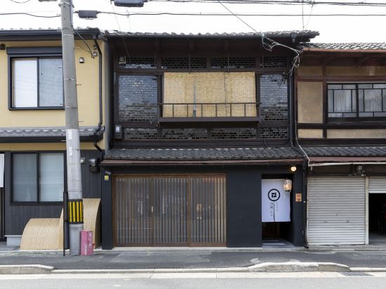 京一軒町家 染 SEN 東寺・魚美津