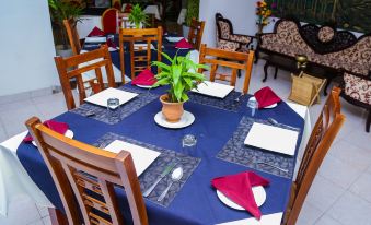Thilaka City Hotel