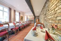 Klassik Altstadt Hotel Lübeck - 조식 운영