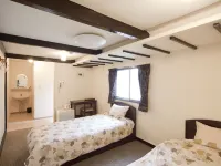 The Shin-Okubo International Hotel Отели рядом с достопримечательностью «Спа-комплекс Ruby Palace»