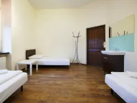 Boutique Hostel Hotels near Scheibler Power Station
