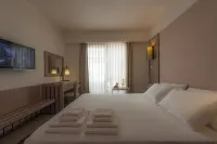 LIV Hotel by Bellazure Hotels in Akyarlar Mahallesi