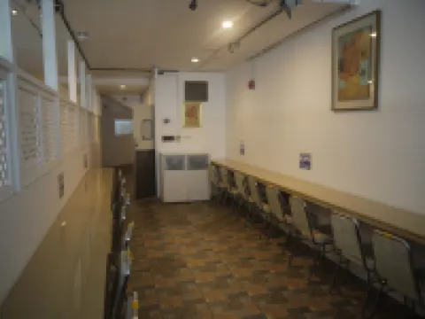 ひまわり ホテル