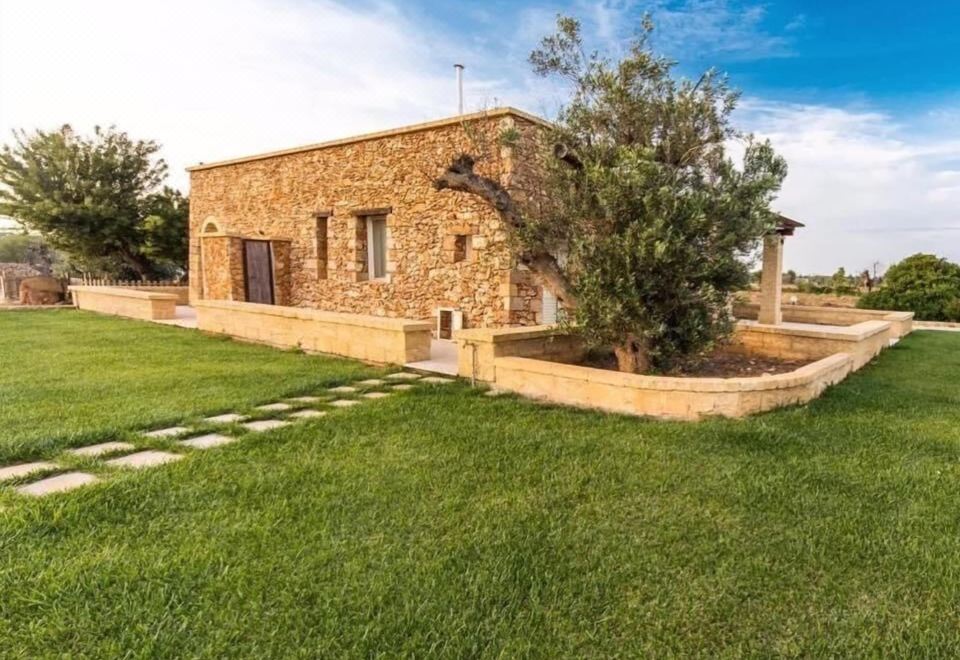 4. 보르고 로소 테..