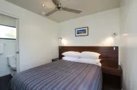 Swansea Beach Chalets Hotel a Swansea