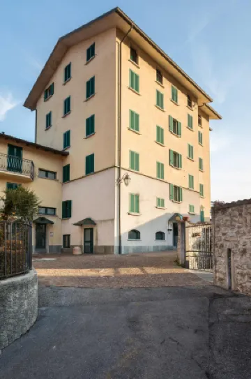 Civenna Lake View by Wonderful Italy