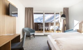 Blu Hotel Senales Zirm-Cristal