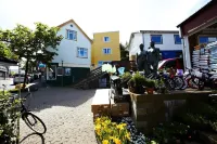62N Guesthouse - City Center Hotels near Kollafjarðar kirkja