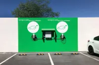 Ramada Encore by Wyndham Guadalajara Aeropuerto - parking
