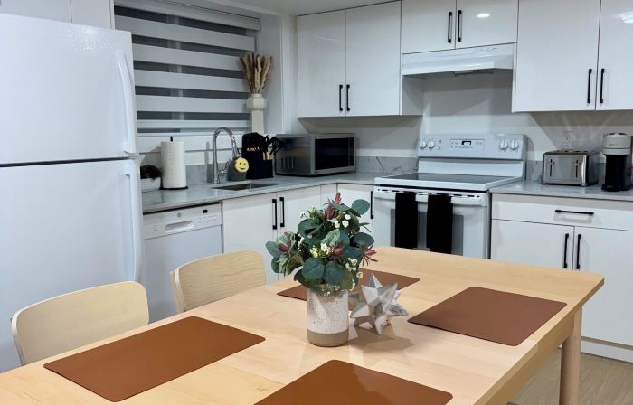 Levida Living - Cozy 2 Bedroom Suite at the Heart of Langley