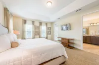 Refurbished Lux 6 Bed Golf Views at Reunion Resort by Shine Villas