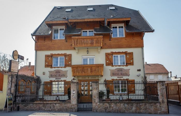 Hotel Karin