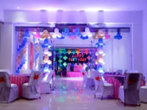 ザ ヴリンドウッズ ブリンダーバンのホテル