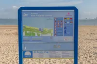 佈雷斯肯斯靠近海灘的度假屋