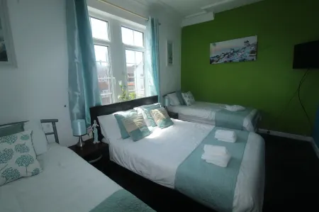 High Street House Thurnscoe by Smart Corporate Stays Отели рядом с достопримечательностью «Wise Owl»