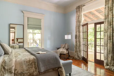 Lavender Hill Bed & Breakfast Отели в г. Атенс