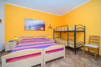 Apartment in Villa 2 to 4 Persons with Large Garden "stella"