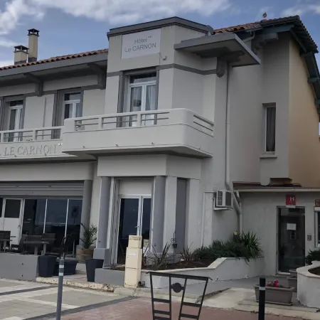 Hôtel le Carnon