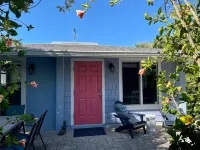 Salt Air East by Beach Retreats Hotels near Manatee Beach Park