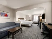 Garner Hotel Topeka West  Hotels in Topeka