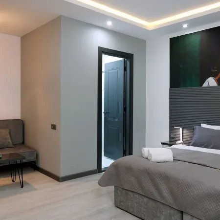 Hotel Varla Отели рядом с достопримечательностью «Колхидский Фонтан»