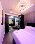 Odogwu Apartments Hotel di 