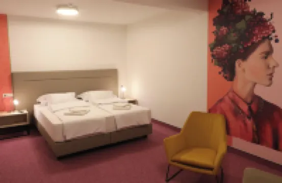 VINOTEL BRZICA Aljmaš 酒店