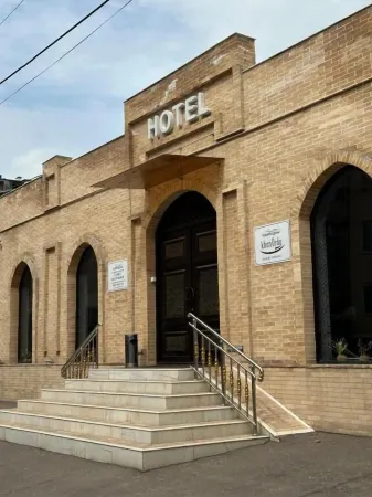 Khan Orda Hotel Отели рядом с достопримечательностью «ИСПОЛНИТЕЛЬНЫЙ КОМИТЕТ РЕГИОНАЛЬНОЙ АНТИТЕРРОРИСТИЧЕСКОЙ СТРУКТУРЫ ШАНХАЙСКОЙ ОРГАНИЗАЦИИ СОТРУДНИЧЕСТВА»