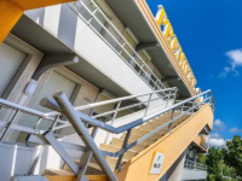 プルミエール クラッセ ドーヴィル - トゥック トゥックのホテル