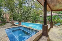 Stylish 3-Bedroom Tropical Escape with Pool & Outdoor Living, 1 Block from Playa Potrero Hotels in Potrero