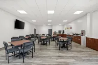 Quality Inn & Suites I-75 - breakfast