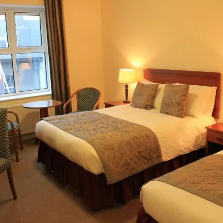 The Clonakilty Hotel Отели в г. Корк