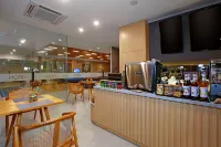 Aston Mojokerto Hotel & Conference Center - Morgenmad