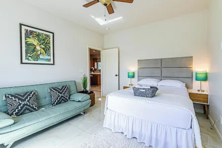 Hilo Manu Iki Guest house