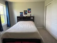 Charming 3-bedroom LED vibe cozy house with AC and WiFi in Steeple Chase.