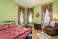 Landmark, accessible home in the heart of Belleville’s historic downtown