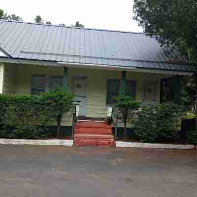 The Ashley Hotel Exterior